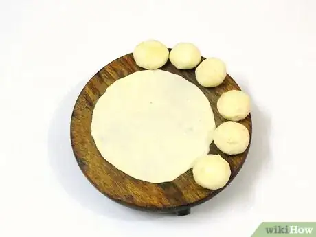 Image intitulée Make Bhatura Step 6