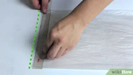 Image intitulée Make a Mini Flyable Hot Air Balloon with Candles Step 12