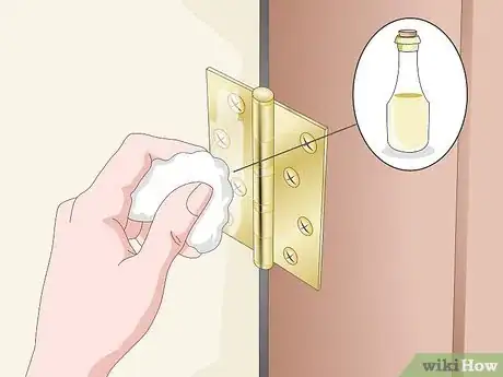 Image intitulée Clean Brass Hinges Step 14
