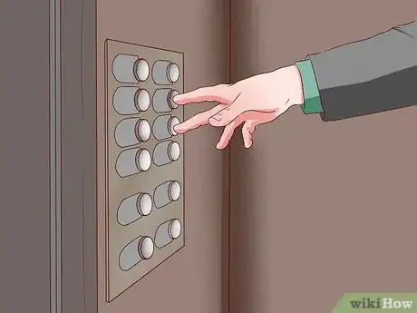 Image intitulée Annoy People in Elevators Step 1