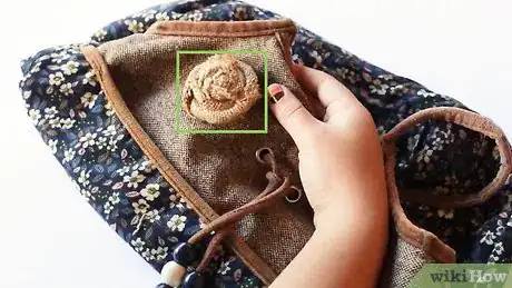 Image intitulée Make Burlap Flowers Step 12
