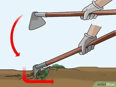 Image intitulée Hoe Weeds Step 4