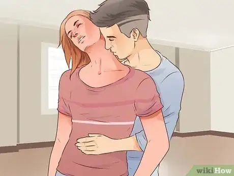 Image intitulée Caress a Woman Step 12