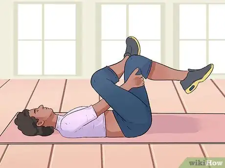 Image intitulée Stretch Your Back to Reduce Back Pain Step 8