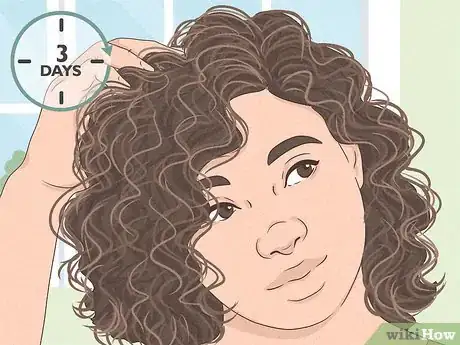 Image intitulée Perm Short Hair Step 11