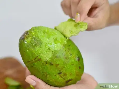 Image intitulée Peel an Avocado Step 12