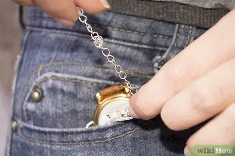 Image intitulée Wear a Pocket Watch Step 4