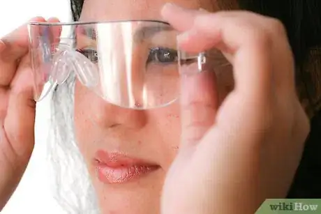 Image intitulée Break a Glass with Your Voice Step 12