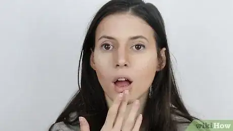 Image intitulée Make Your Face Look Thinner Step 12