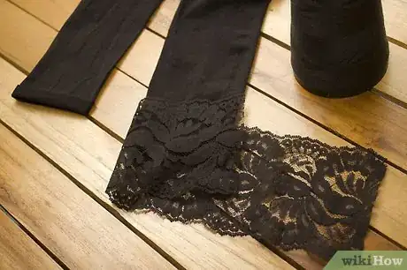 Image intitulée Make Leggings from Tights Step 6