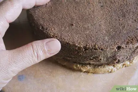 Image intitulée Frost a Cake Step 12