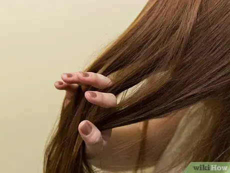 Image intitulée Get Your Hair from Dry to Smooth Step 15