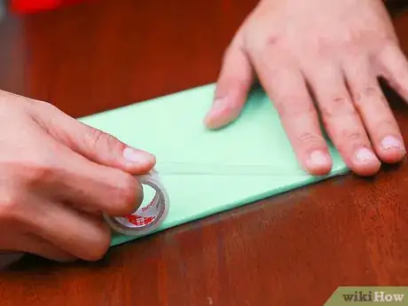 Image intitulée Cover a Textbook Step 6