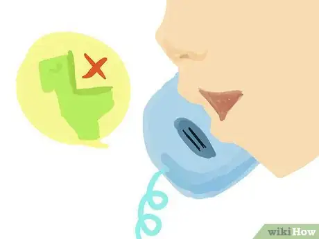 Image intitulée Unclog a Toilet from a Flushed Toilet Paper Roll Step 10