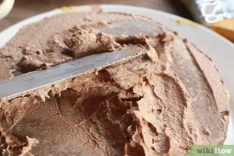 Image intitulée Frost a Cake Step 17