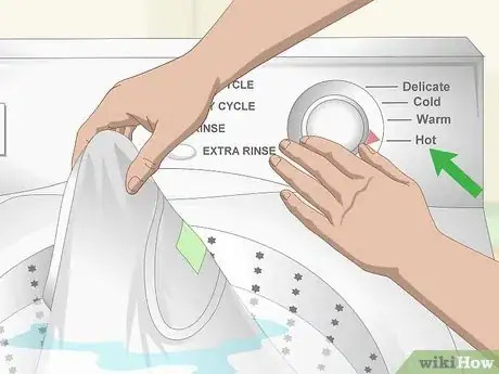 Image intitulée Wash White Clothes Step 11