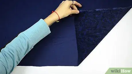 Image intitulée Sew Step 1