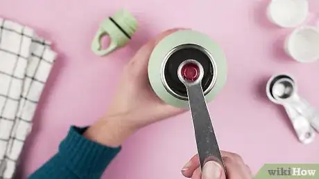 Image intitulée Clean a Stainless Steel Water Bottle Step 1
