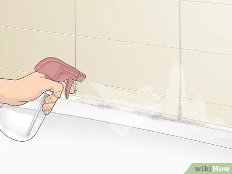 Image intitulée Remove Mold from Caulk Step 10