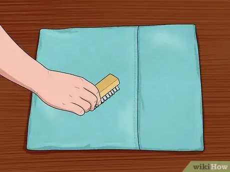 Image intitulée Clean Couch Cushions Step 10