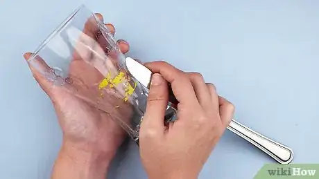 Image intitulée Get Tape off of Glass Step 1