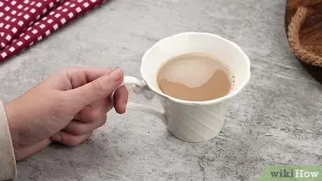 Image intitulée Hold a Mug Step 1