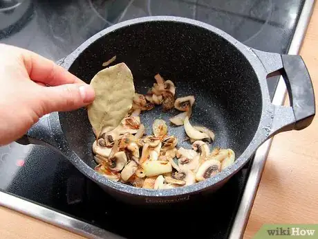 Image intitulée Make Mushroom Soup Step 5