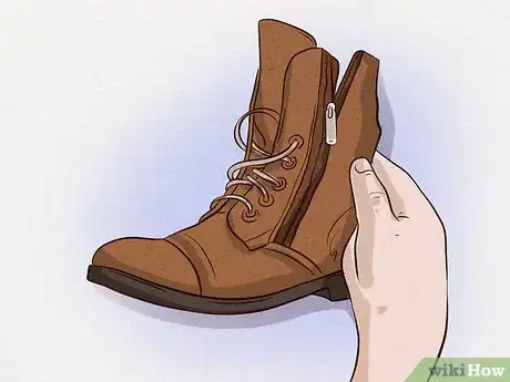 Image intitulée Stretch the Calves of Boots with Zippers Step 1