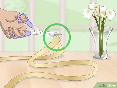 Image intitulée Decorate a Flower Vase with a Ribbon Step 3