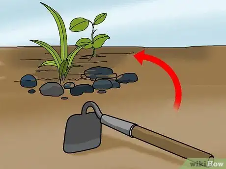 Image intitulée Hoe Weeds Step 11
