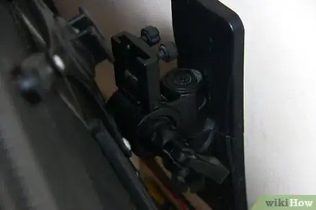 Image intitulée Mount a Flat Screen TV Step 12