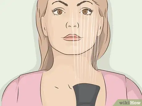 Image intitulée Curl Your Eyelashes Without an Eyelash Curler Step 11