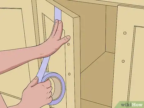 Image intitulée Use Chalk Paint on Furniture Step 6