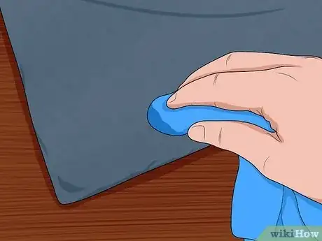 Image intitulée Clean Couch Cushions Step 26