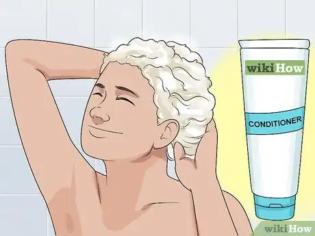 Image intitulée Dye Hair Blue Step 4