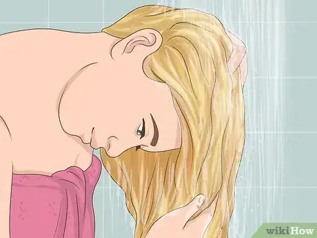 Image intitulée Bleach Hair Blonde Step 10