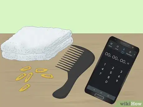 Image intitulée Dye the Underlayer of Your Hair Step 3