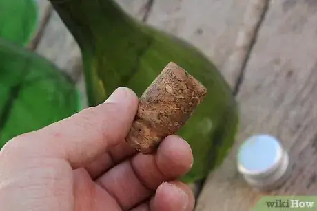 Image intitulée Make Wine Bottle Wind Chime Step 6