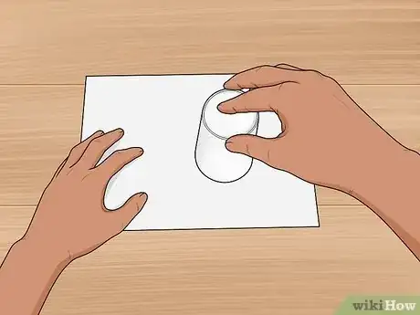 Image intitulée Make a Coin Disappear Step 5
