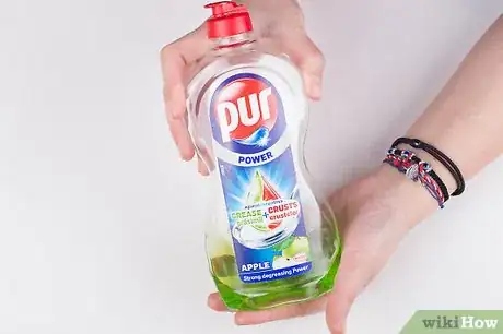 Image intitulée Clean a Dog's Water or Food Dish Step 1
