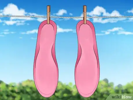Image intitulée Clean Insoles Step 9