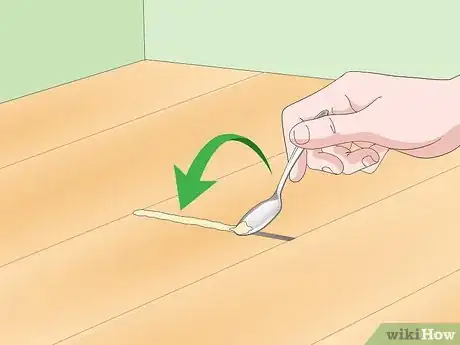 Image intitulée Close Gaps in Laminate Flooring Step 8