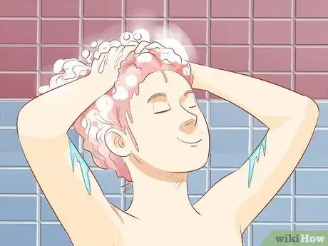 Image intitulée Dye Your Hair Rose Gold Step 13