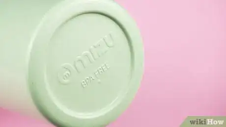 Image intitulée Clean a Stainless Steel Water Bottle Step 10