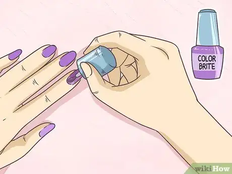 Image intitulée Cut Acrylic Nails Step 9