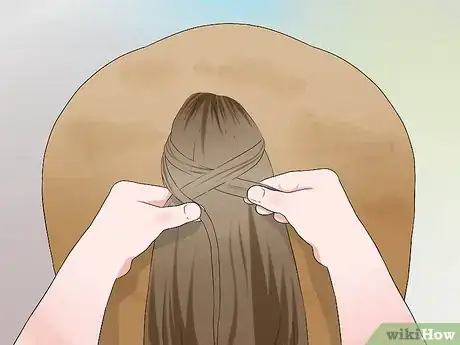 Image intitulée Plait a Horse's Tail Step 8