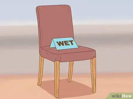 Image intitulée Clean an Upholstered Chair Step 9