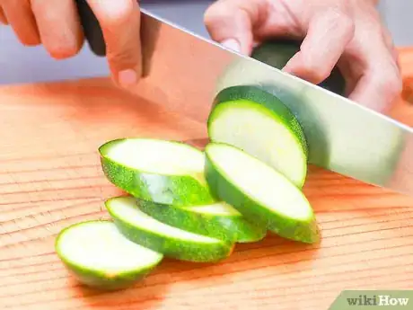 Image intitulée Get Rid of Puffy Eyes from Crying Step 14