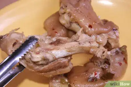 Image intitulée Cook Pig Feet Step 21