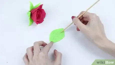 Image intitulée Make a Clay Rose Step 22